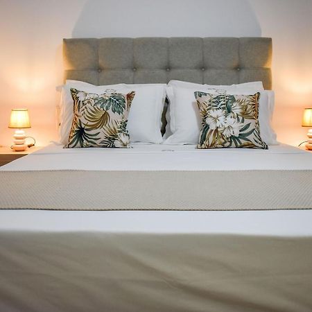 La Maison Plakes 3 Bdr Apt Szkiáthosz Kültér fotó