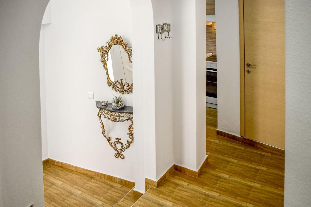 La Maison Plakes 3 Bdr Apt Szkiáthosz Kültér fotó