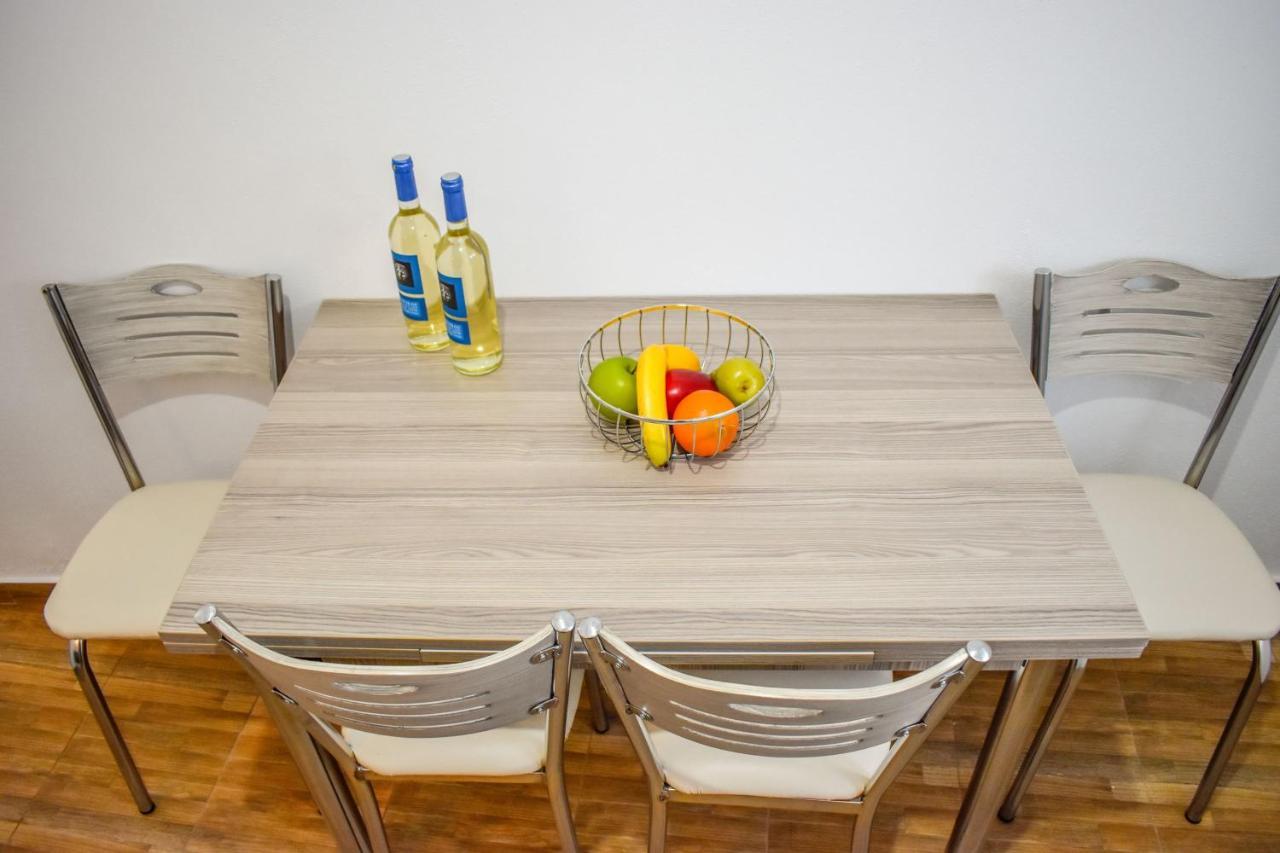 La Maison Plakes 3 Bdr Apt Szkiáthosz Kültér fotó