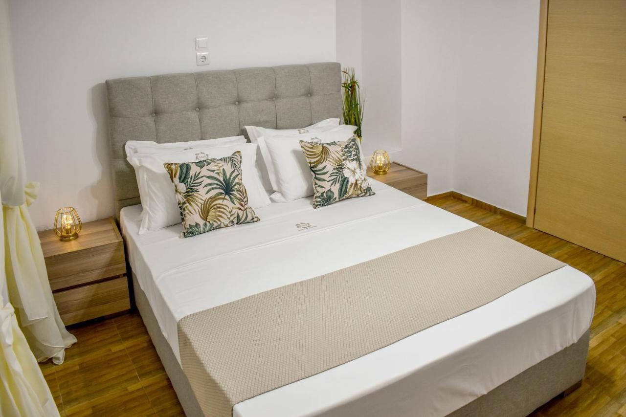 La Maison Plakes 3 Bdr Apt Szkiáthosz Kültér fotó
