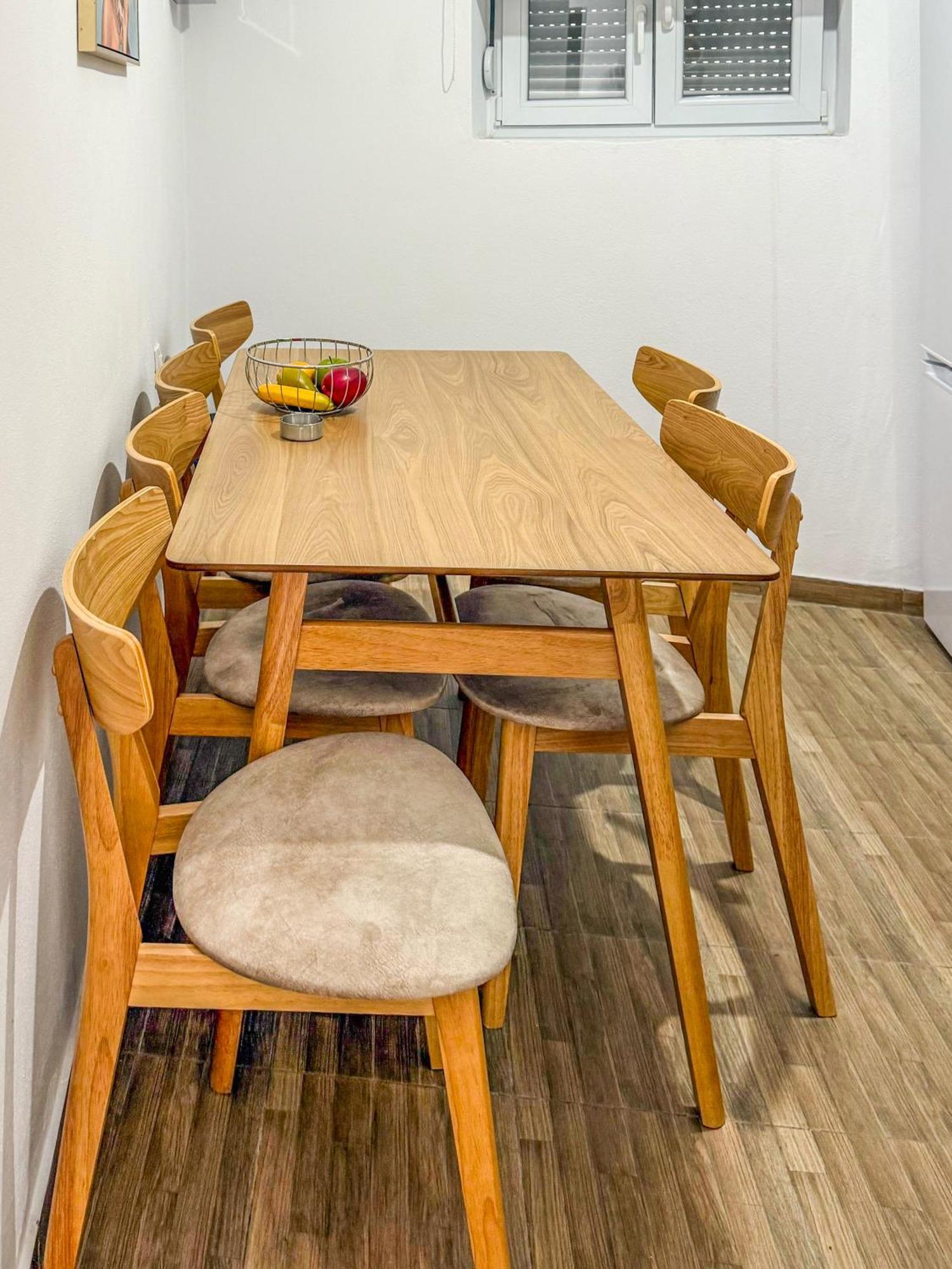 La Maison Plakes 3 Bdr Apt Szkiáthosz Kültér fotó