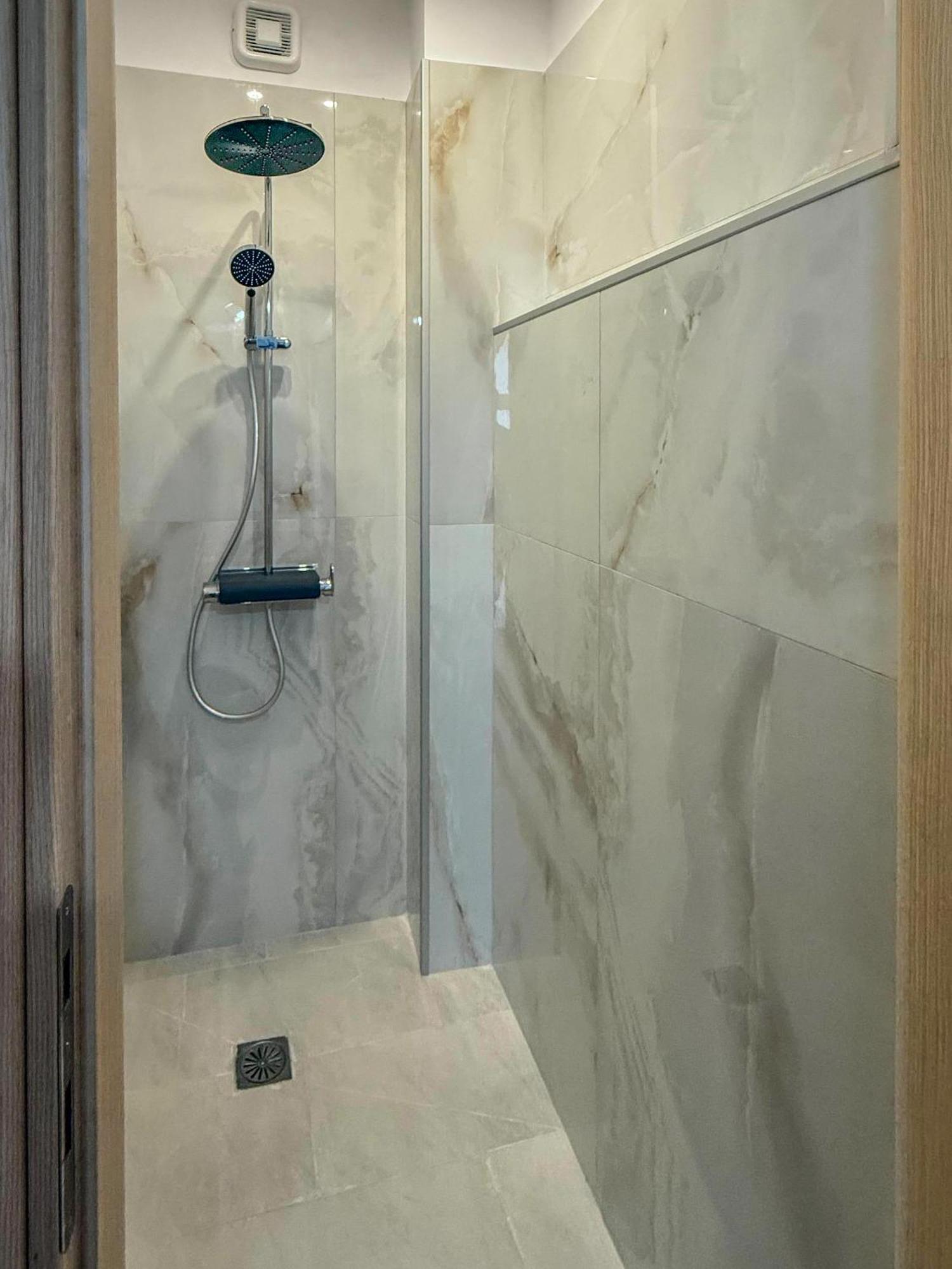 La Maison Plakes 3 Bdr Apt Szkiáthosz Kültér fotó